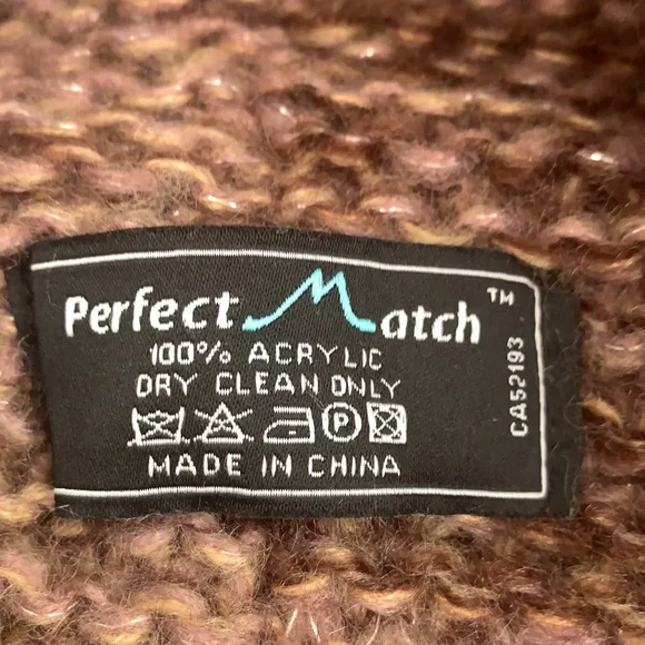 Infinity knit scarf - Picture 3 of 5